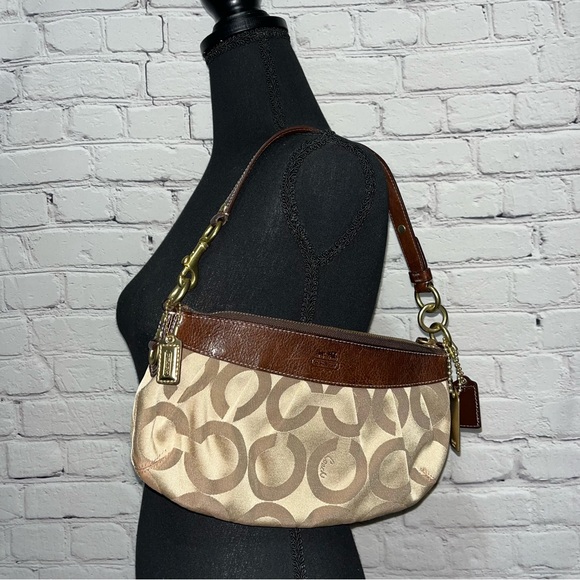 Coach Handbags - Vintage Y2K Coach Madison Op Art Signature Small Hobo Shoulder Bag
